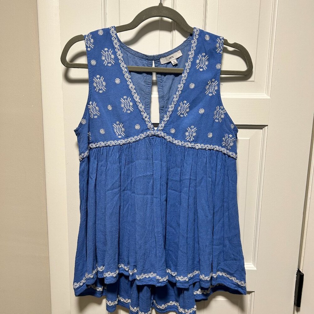 FATE Bohemian Embroidered V-Neck Keyhole Sleeveless Tunic - Blue ; Size S
